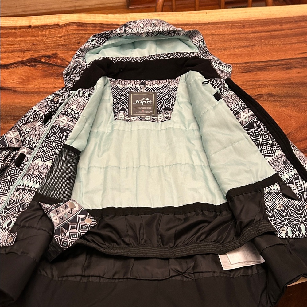 Jupa Kids Jacket with Hood - Picture 3 of 3